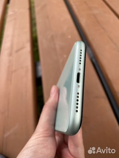 iPhone 11 128gb (зеленый green)