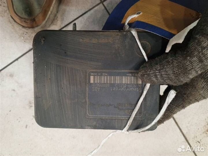 Блок ABS FAW Vita 2007-2010