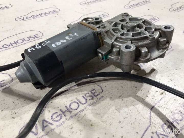 Мотор стеклоподъемника задний левый Audi A6 C4