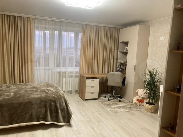 3-к. квартира, 110 м², 9/9 эт.