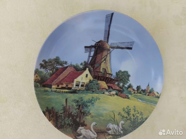 Тарелка декоративная настенная