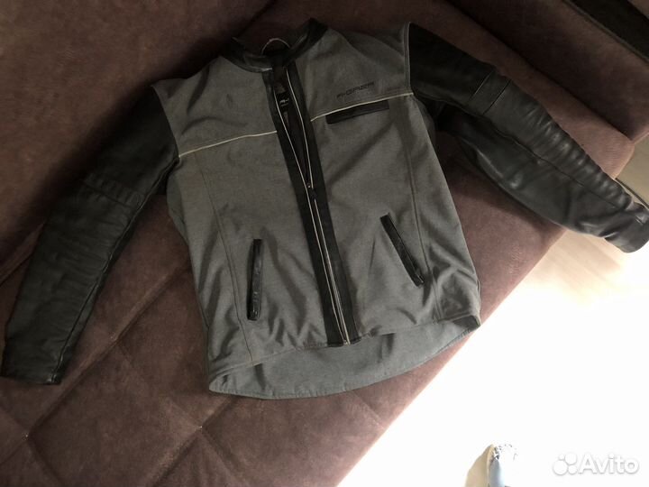 Мотокуртка кожаная мужская