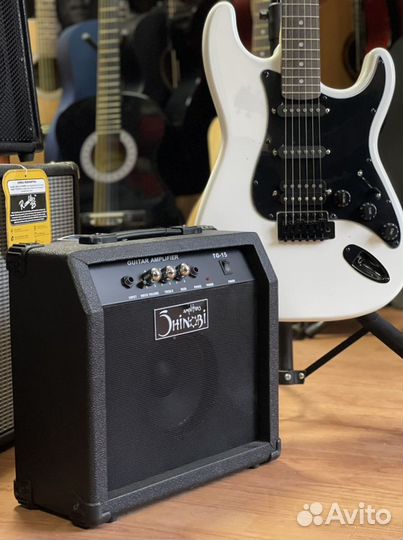 Электрогитара и комбоусилитель