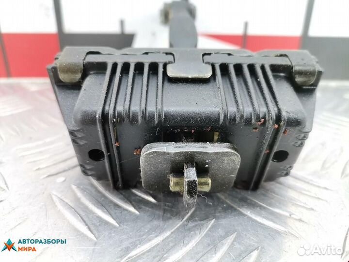 Ограничитель открывания двери BMW X5 E53 2001