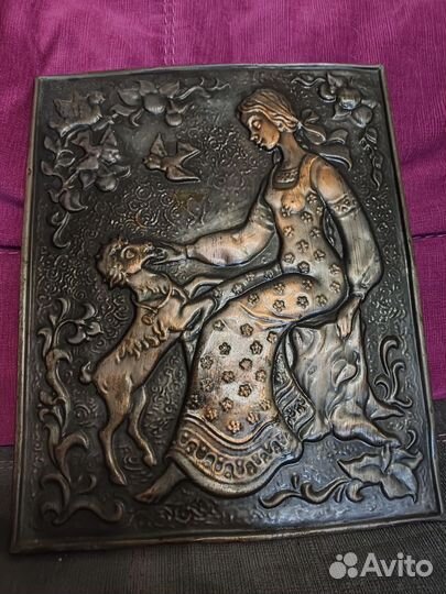 Пано чеканка 