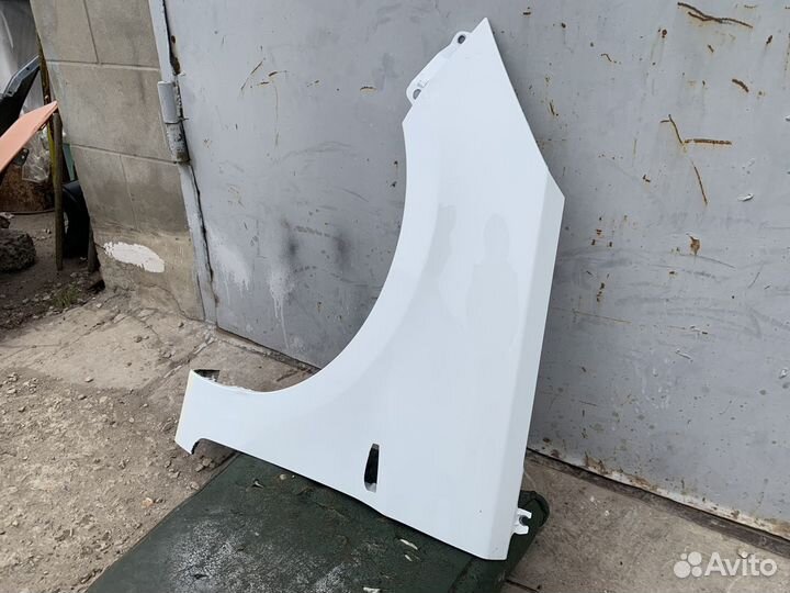 Крыло левое Hyundai Solaris 1 2011-2017 Оригинал