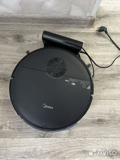 Робот пылесос midea I5C
