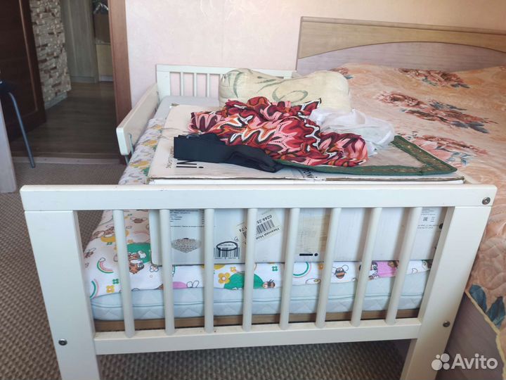 Детская кровать IKEA с матрасом