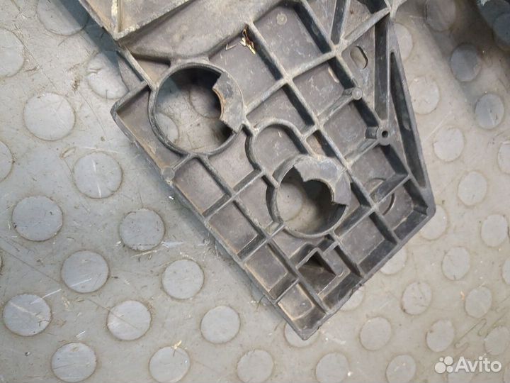 Рамка передняя Renault Megane 3, 2009