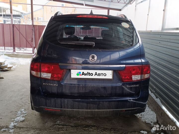 SsangYong Kyron 2.0 AT, 2011, 200 000 км