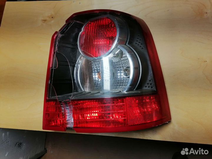 Фонарь задний правый Land Rover Freelander 2