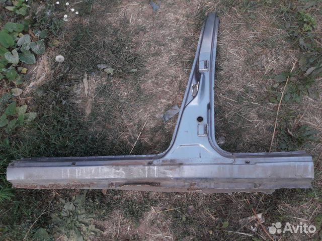 Средняя стойка левая LADA Priora универсал