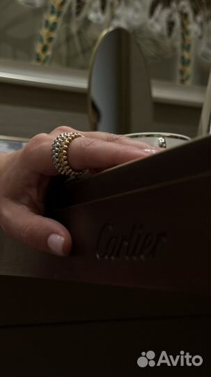 Кольцо clash DE cartier