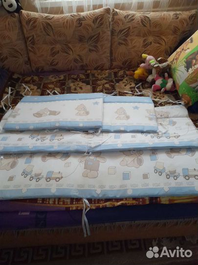 Бортики в детскую кроватку