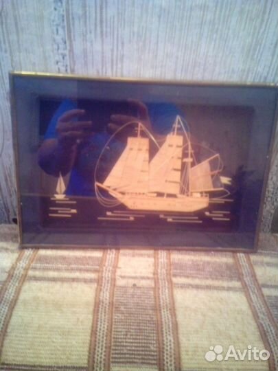 Панно корабль под стеклом
