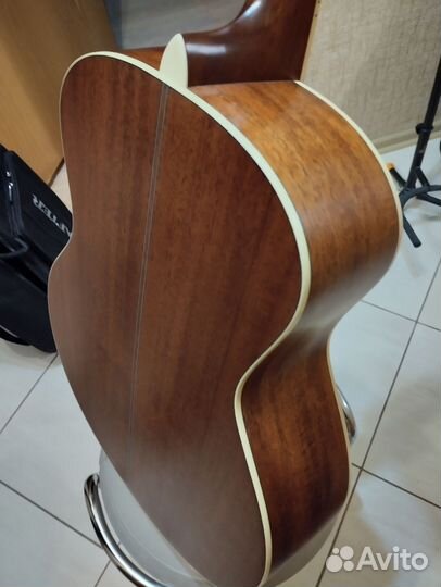 Crafter GA-7N Корея. Чехол. Массив кедра