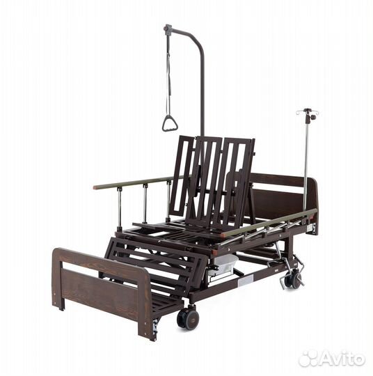 Медицинская кровать для ухода за больными