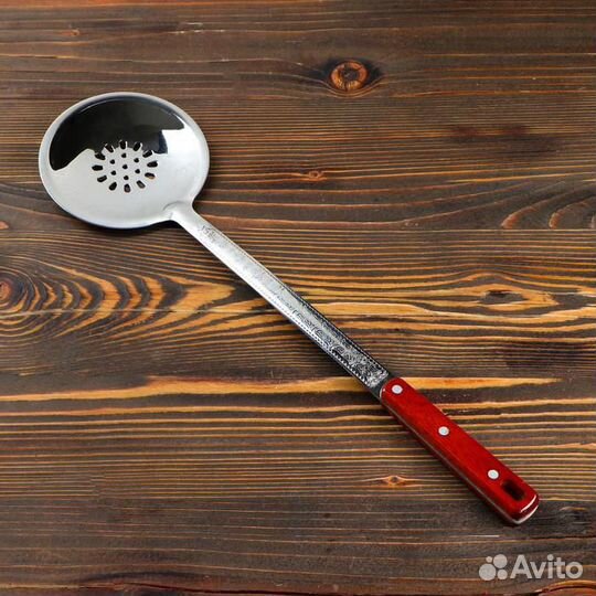 Шумовка / Половник