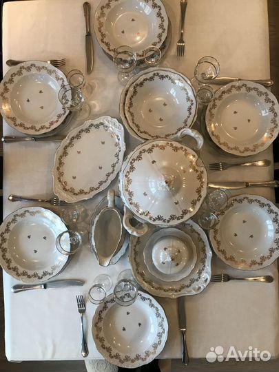 Фарфоровый сервиз