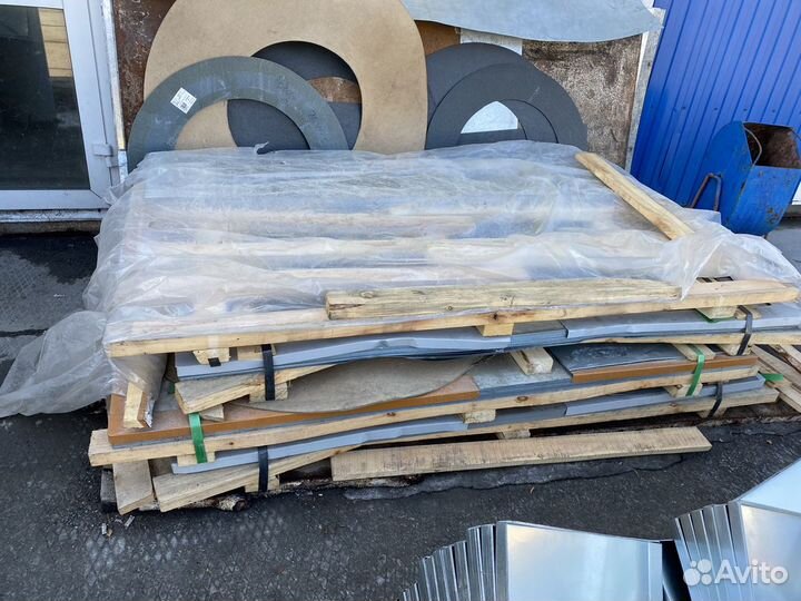 Отлив оцинкованный