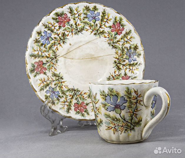 Кофейная пара с рекламой 