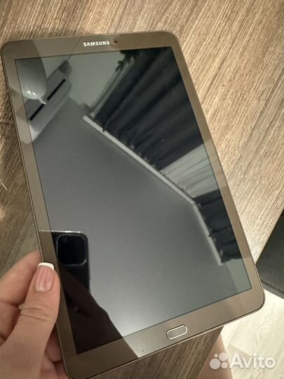 Планшет samsung galaxy tab e