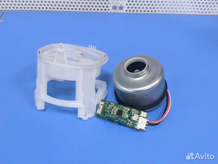 Двигатель PBL-4208018-003 для пылесоса Philips