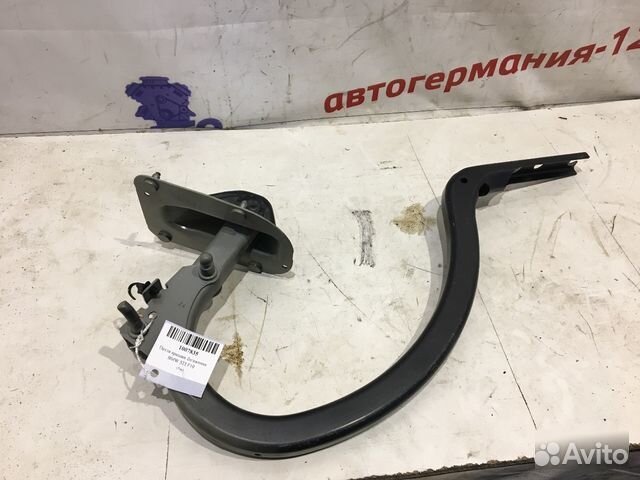 Петля крышки багажника Bmw 523 F10 2011