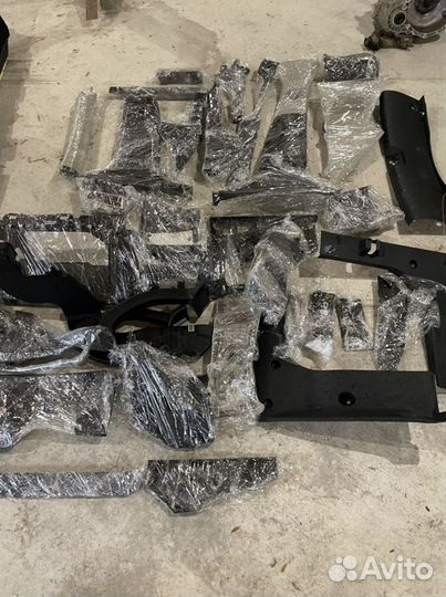 Обшивка салона задняя левая Kia K5 G4NA 2.0