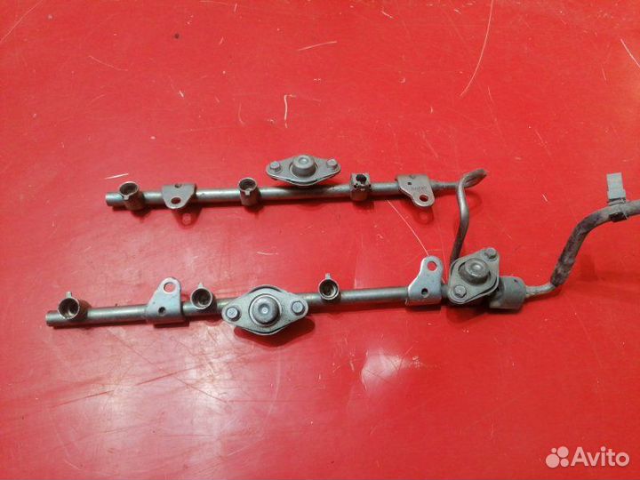 Топливная рейка (рампа) Nissan Teana J32