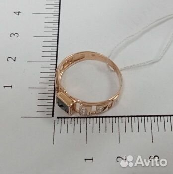 Золотое кольцо с фианитом 18,5р