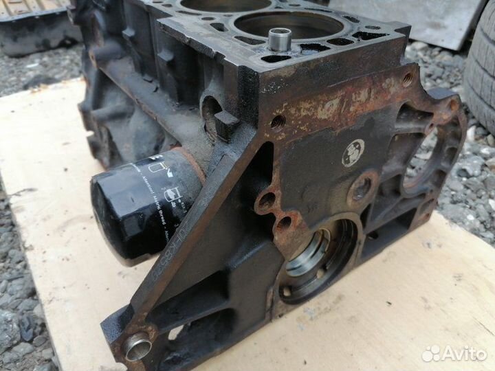 Блок двигателя Opel Z18XE