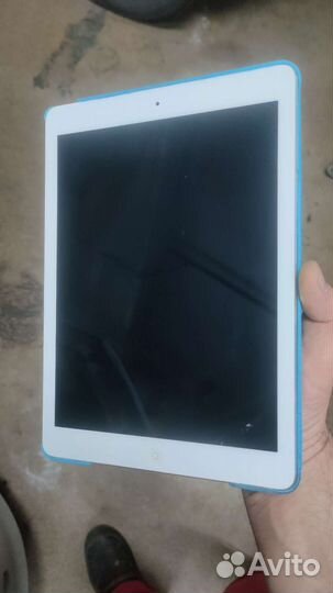 Планшет apple iPad 1 32gb