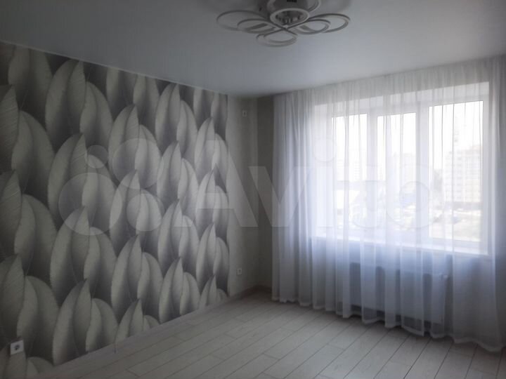 1-к. квартира, 352 м², 2/4 эт.