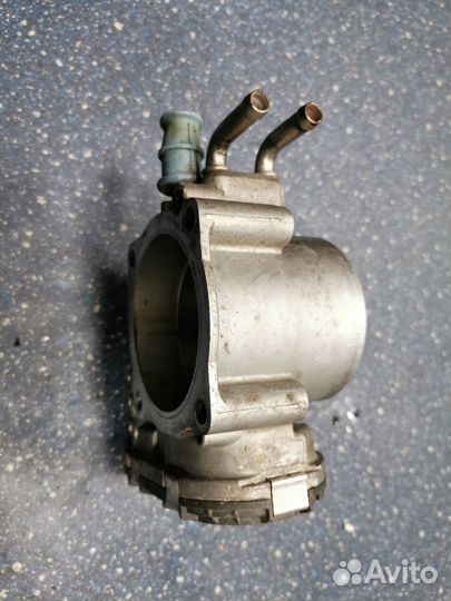 Дроссельная заслонка Skoda Audi Volkswagen