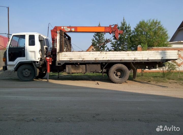 Аренда и услуги манипулятора, стрела 3 т, 9 м, борт 5 т, 5 м