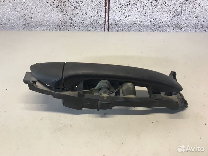 Ручка двери наружная задняя правая Mercedes-Benz