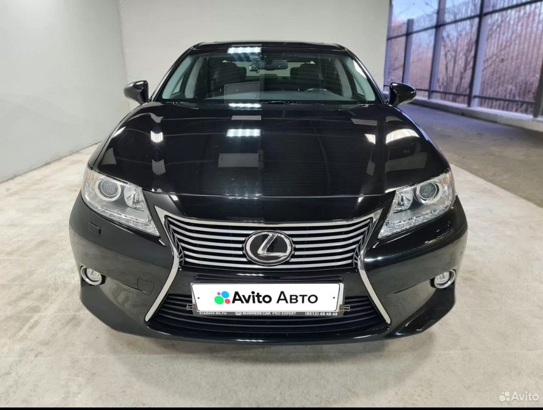 Lexus ES: фото владельца