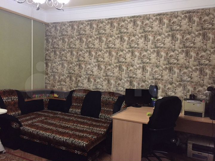 2-к. квартира, 62 м², 1/2 эт.