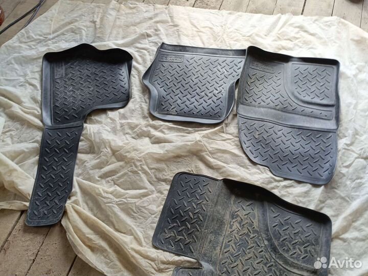 Коврики на ford focus 2