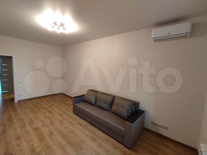 2-к. квартира, 72,5 м², 11/17 эт.