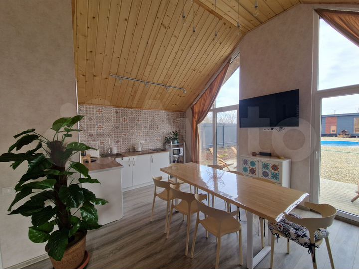 Дом 60 м² на участке 8 сот.