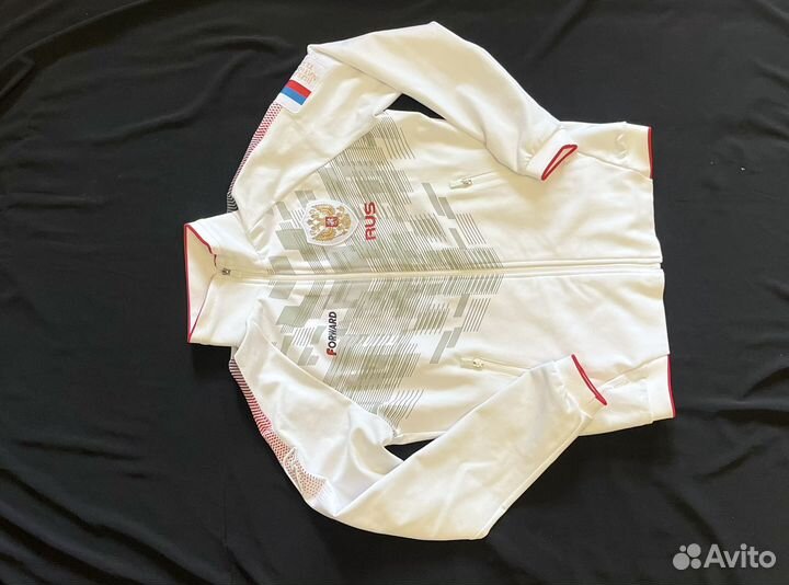 Ветровка forward