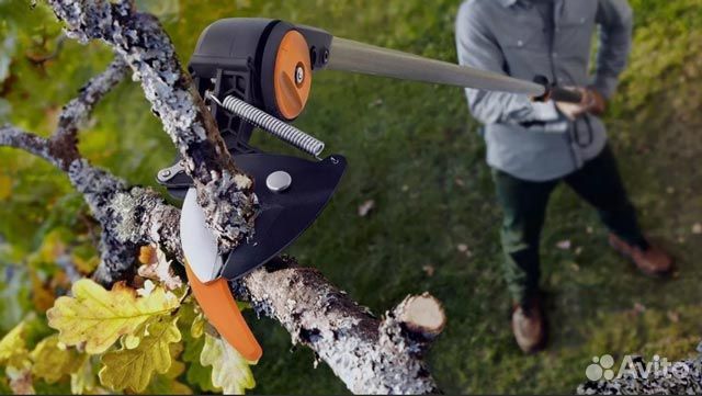 Cучкорез телескопический Fiskars UPX86, UPX84