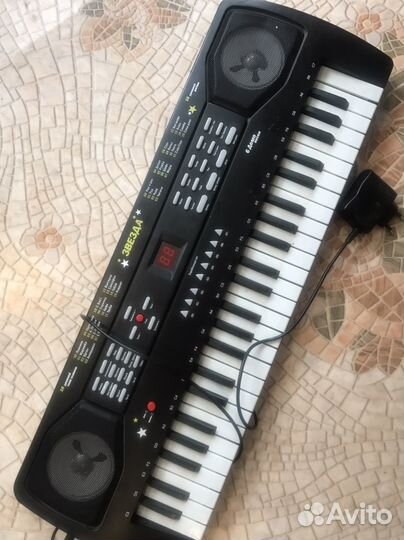 Синтезатор