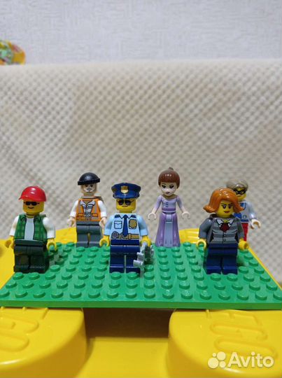 Lego фигурки