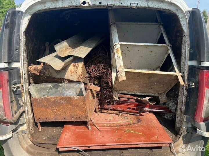 Вывоз металлолома / Прием лома / Сдать металл
