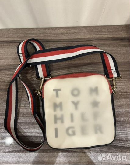 Сумка Tommy Hilfiger