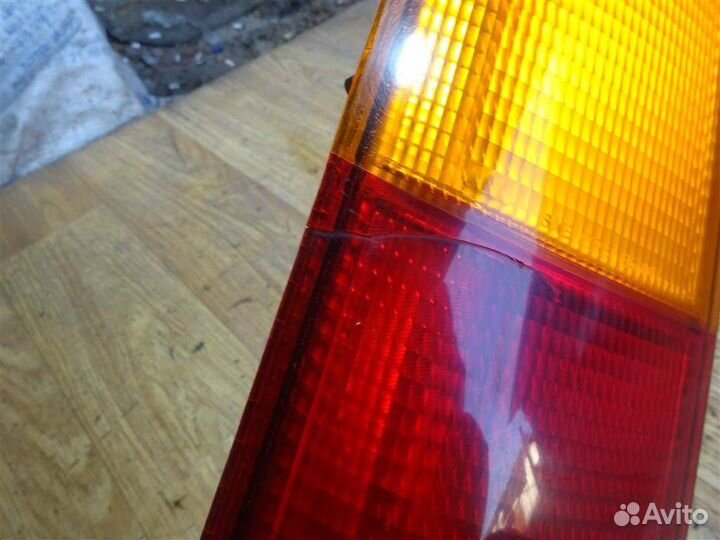 Фонарь задний левый Honda CR-V 1996-2002