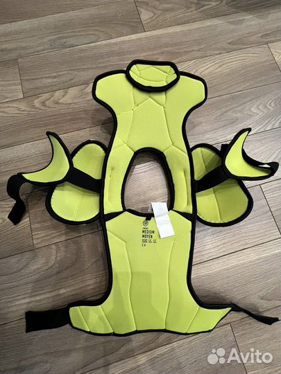 Нагрудник хоккейный warrior alpha dx4